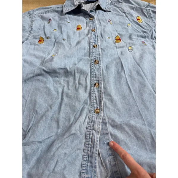 Winnie the Pooh Disney Store Vintage Embroidered Denim Shirt Sz M Hunny Pot - Image 8