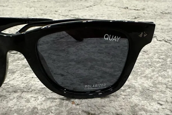 Quay Sun Up Polarized Sunglasses NWOT - Image 3