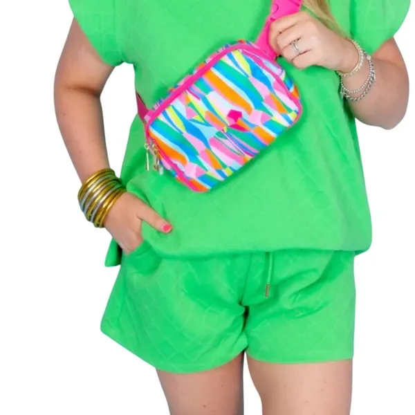 Mary Square Claire Textured Shorts Women S Green Athleisure‎ Preppy Loungewear - Image 2