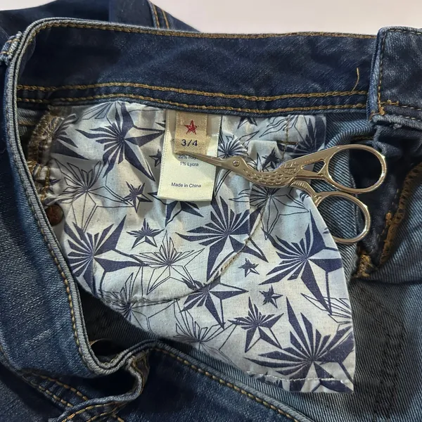 Peoples Liberation Bootcut Jeans Womens 3/4 (30X32) Low Rise Star Flap Pocket - Image 8