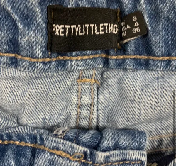 Pretty Little Thing Denim Shorts - Image 4