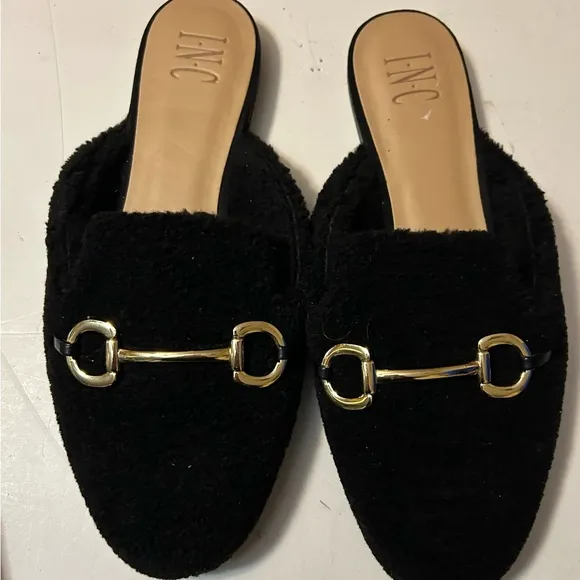 INC Women's black Faux-Shearling Mules size 9 - Image 2