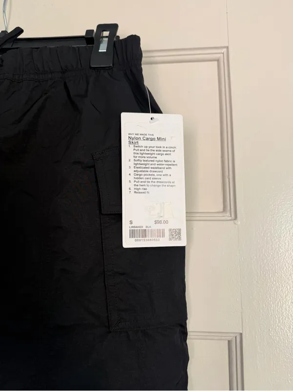 New Lululemon Nylon Cargo Mini Skirt - Image 2