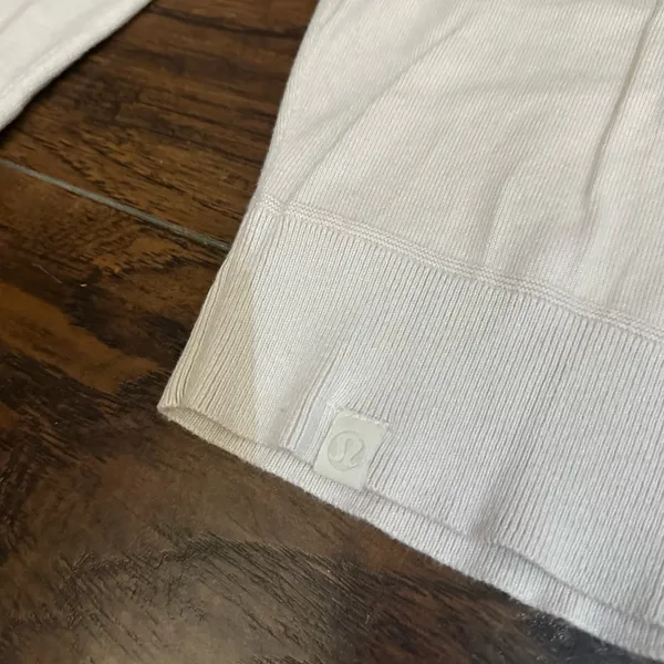 Lululemon oatmeal crewneck longsleeve cotton & cashmere sweater - Image 4