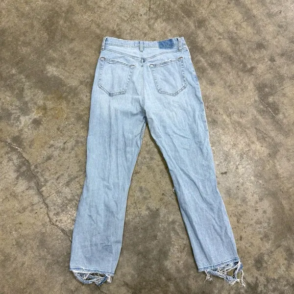Abercrombie & Fitch the ankle straight ultra high rise distressed jeans - Image 6