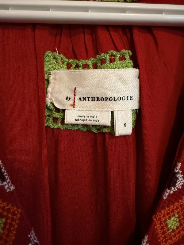 Anthropologie Niamh Dress Women Small Red Embroidered Tribal Aztec Ruffle V-neck - Image 2
