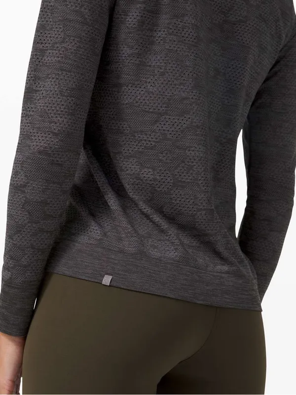 Lululemon Breeze By long sleeve shirt streetwear loungewear activewear training - Image 3