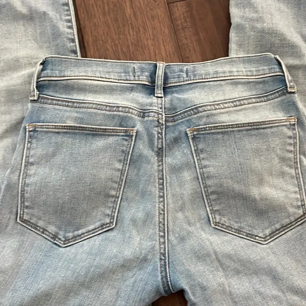 Gap Jeans - Image 4