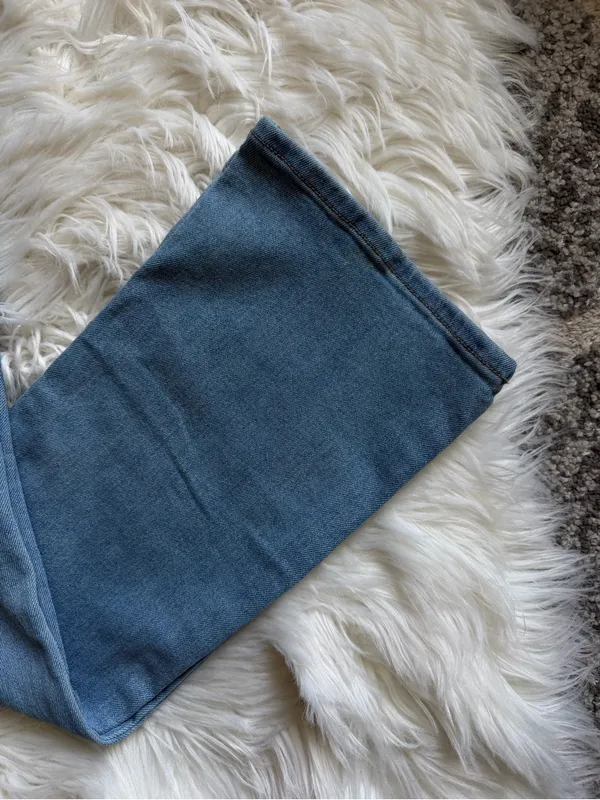 Old Navy Wow bootcut jeans - Image 3