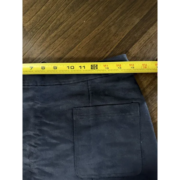 Old Navy Faux Suede Pencil Skirt Womens Size 4 - Image 7
