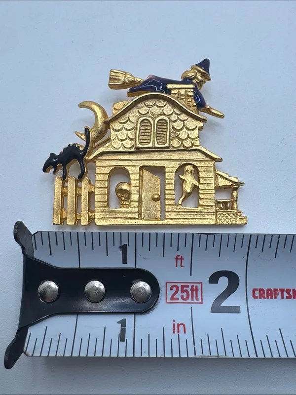 Vintage AAI Halloween House Brooch Pin Gold Tone - Image 5