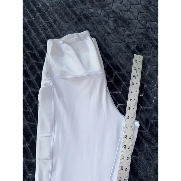 lululemon Women's Light Blue Fast Free Tight Pants Pocket‎ size 12 - Image 9