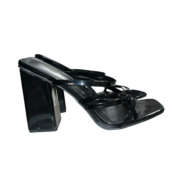 Pretty little things black patten leather strappy heels! 4.5”chunky heels - Image 6