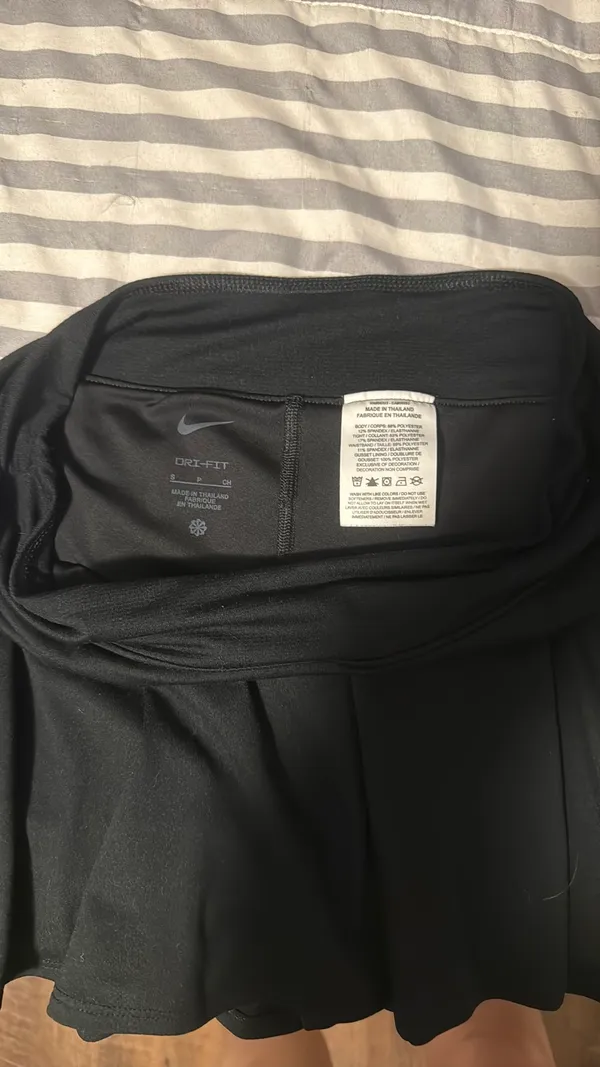 Nike Black Athletic Dri-Fit Skort - Image 4