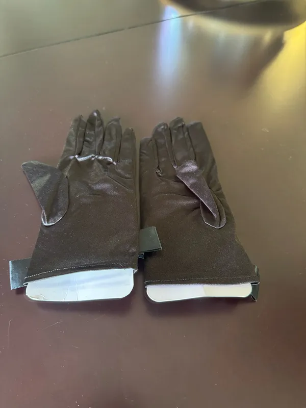 New satin gloves with floral accent Black - Image 2