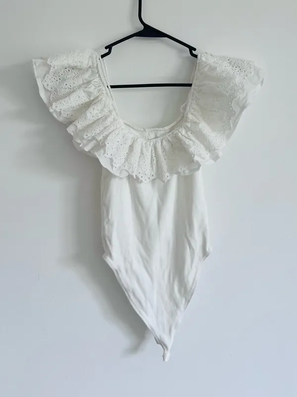 Zara White Eyelet Ruffle Bodysuit Cottagecore Coquette M - Image 3