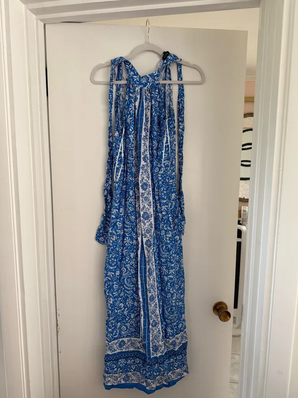 Boutique Maxi Dress Blue Design - Image 5