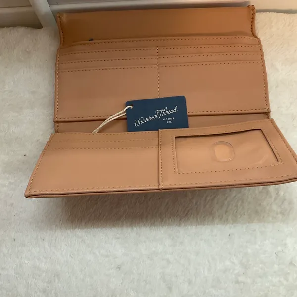 Lucky brand wallet - Image 3