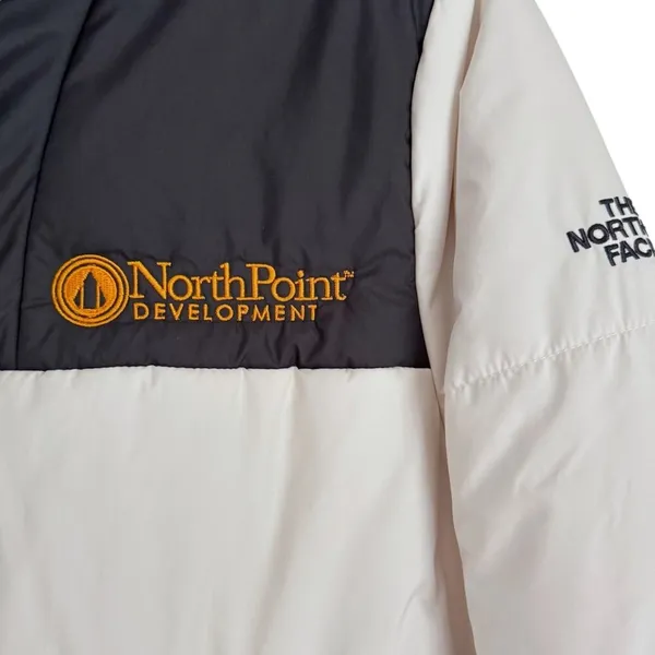 The North Face Ladies Everyday Insulated Puffer Jacket Med Company Logo NF0A529L - Image 11