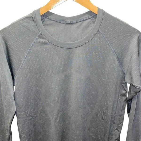 Lululemon Women Crew Neck Raglan Sleeve Swiftly‎ Tech Athletic Top Gray - Image 3