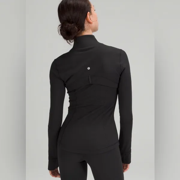 Lululemon NWT Define Jacket Luon Size 0 Black Full zip up - Image 2