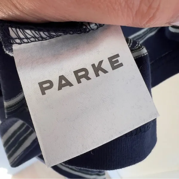 PARKE Holiday Striped T-Shirt Striped Tee in Snowflake Stripe Blue New - Image 8