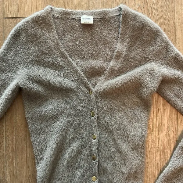 Abercrombie fuzzy button down sweater - Image 3