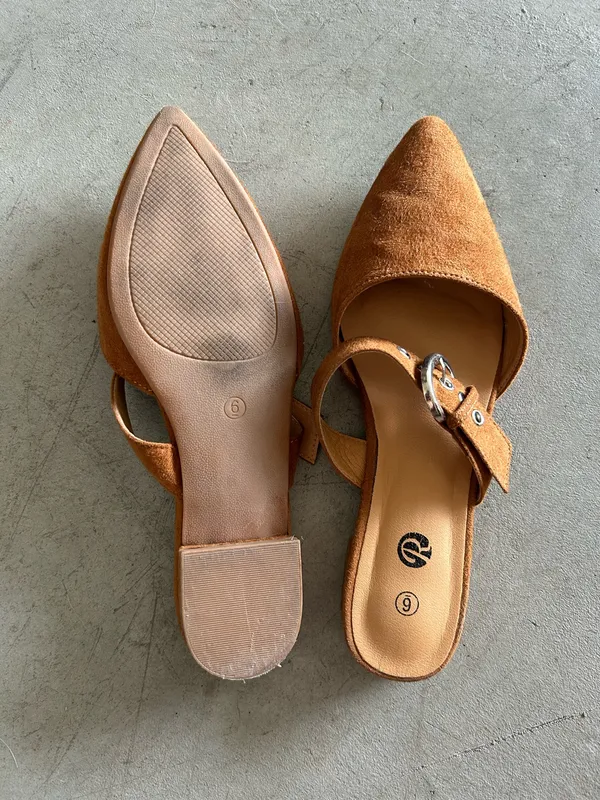 Brown flats Size 6 - Image 2
