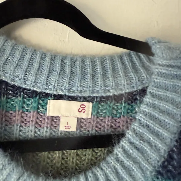 SO Sweater Womens Large Multicolor Striped Long Sleeve Knit‎ Pullover Soft Cozy - Image 4