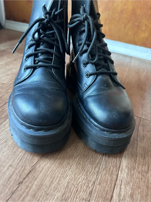 Dr. Martens Black Platform Vegan Jadon II size 9 - Image 3