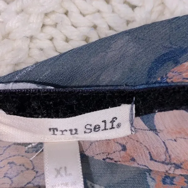 True Self Floral & crushed velvet boho cardigan size XLarge - Image 7