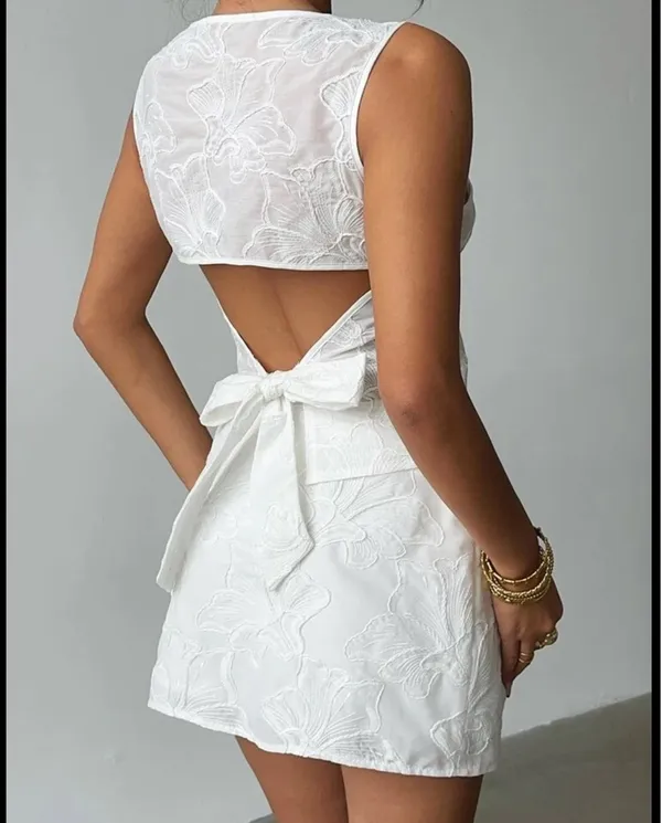 SheIn 2 piece embroidered white set - Image 2