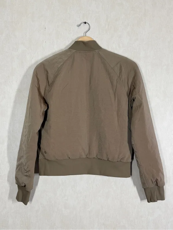 Lululemon Women’s Non-Stop Bomber Jacket Full Zip Reversible in Frontier 6 - Image 6