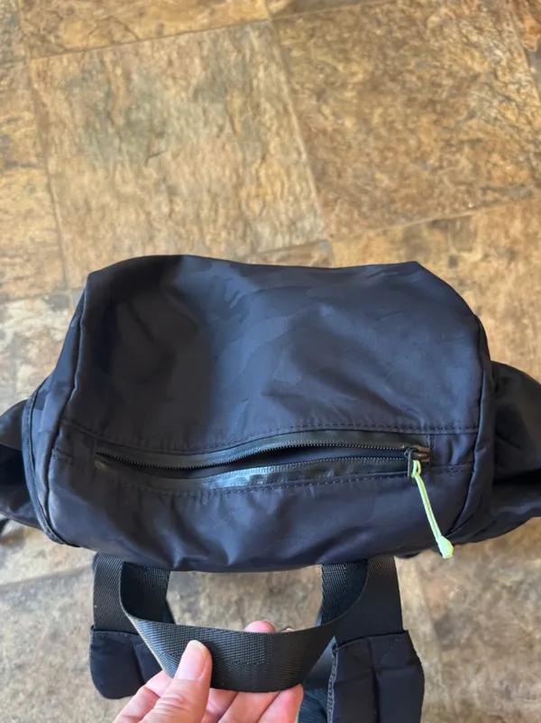 Athleta Venture Utility Backpack Black Camo Laptop Pocket Gym Work waterproof - Image 6