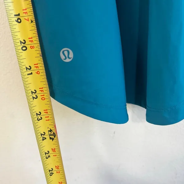 Lululemon Blue Run Off Route Mesh Tank 2 Women - Image 5