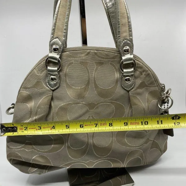 COACH M Size Tan Signatur Jacquard Fabric Handbag - Image 3
