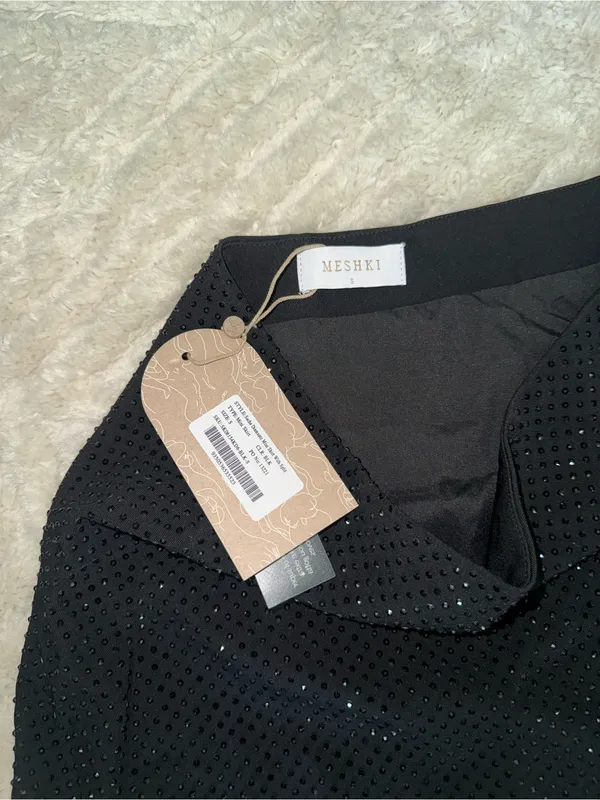NWT Sacha Diamante Mini Skirt With Split - Black - Image 4