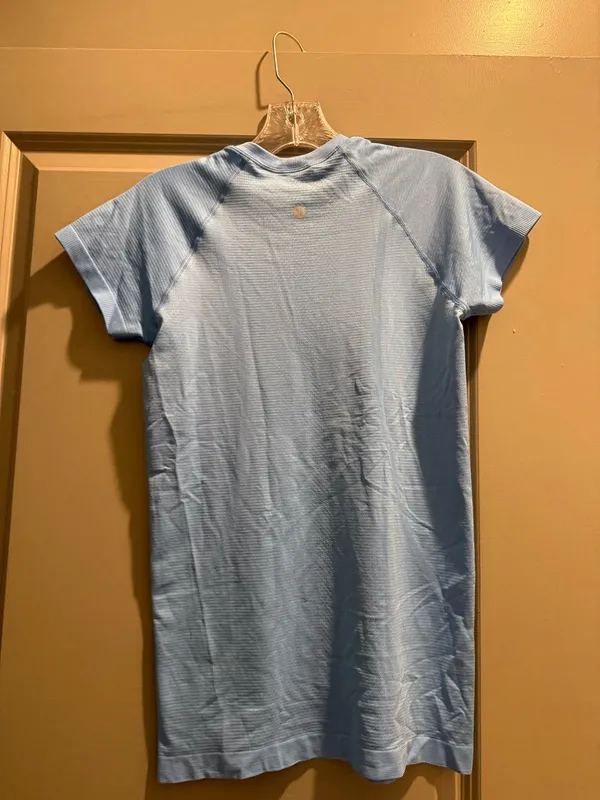 Lululemon Top  - Image 2