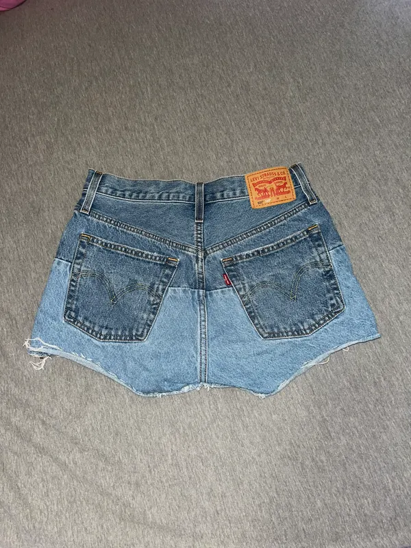 Levi's 501 Shorts - Image 3