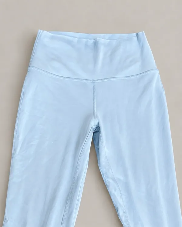Lululemon Align High-Rise 28” leggings in Powder Blue (PWBE) 🩵 - Image 3