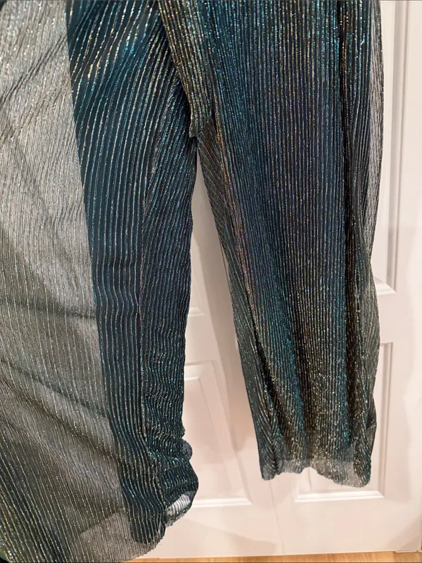 Petal‎ & Pup Shimmery Teal Wrap Jumpsuit with Tie Waist small - Image 3