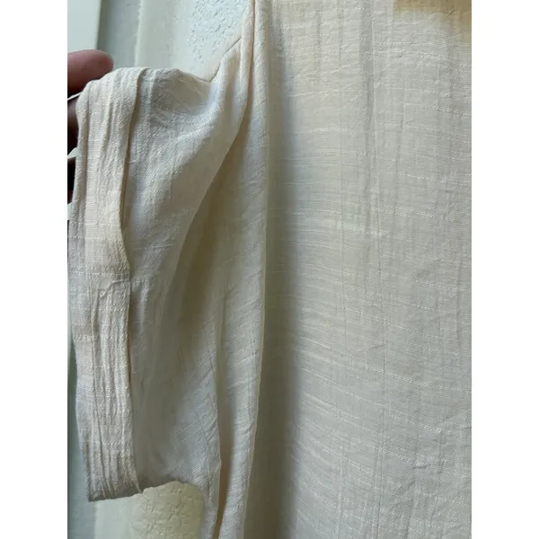 Jon & Anna Contemporary Cream Crinkle Gauze Blouse Relaxed Vacation Casual Sz XL - Image 4