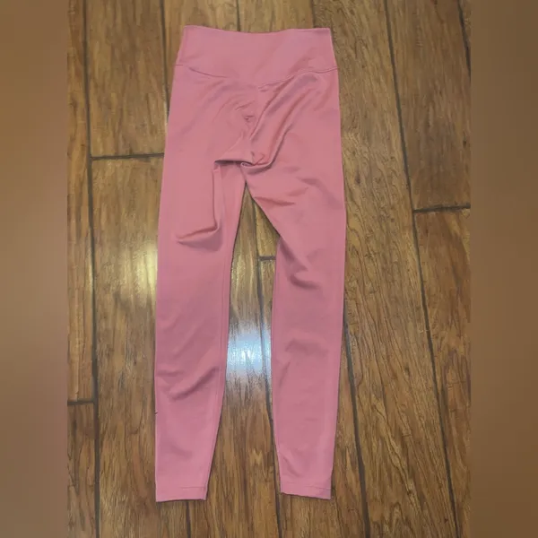 Nike dri-fit pink mauve leggings pants woman’s size small - Image 2