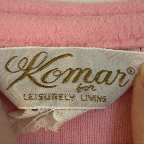 Vintage Komar Pink Butterfly Accent Robe Small Satin Trim Peter Pan Collar 1960s - Image 4