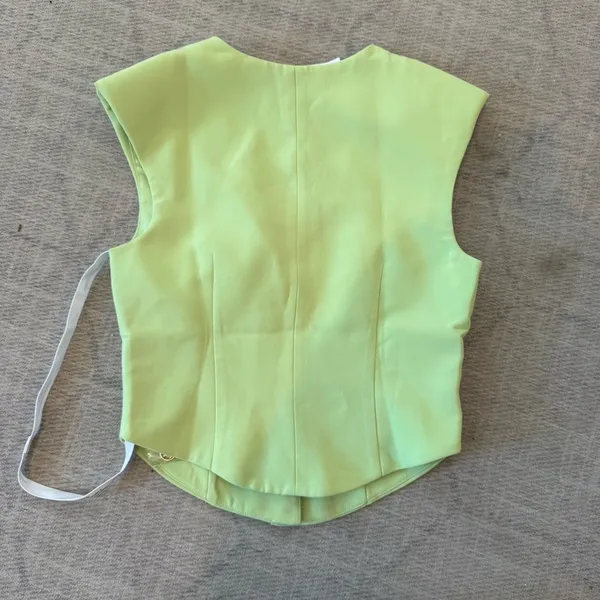 Amanda Uprichard Perrin Lime Pear Button Front Vest Small NWT - Image 4