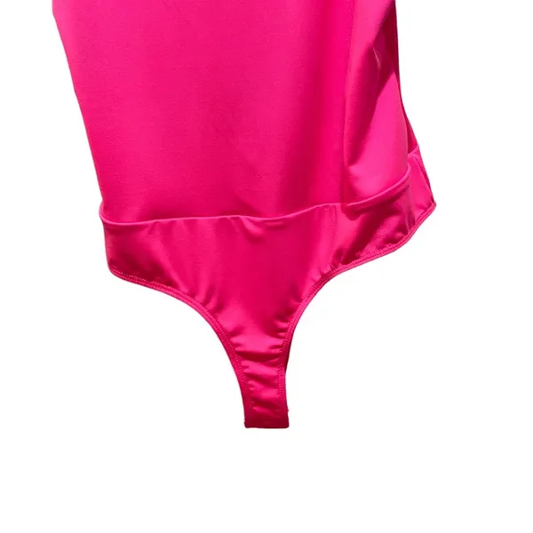 White Birch Cami Sleeveless Bodysuit Hot Pink Women's Size Small Stretch - Image 2