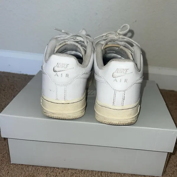 Nike Air Force 1 - Image 3