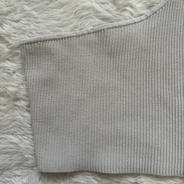 Aritzia Babaton Top Sculpt Knit One-Shoulder Cropped Tank Tight-fit Sz XS - Image 5