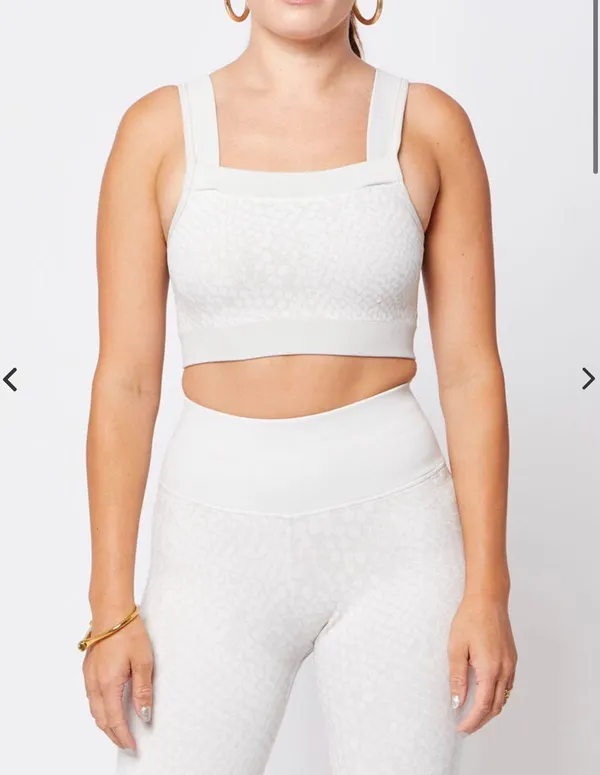 SoulCycle NUX White Animal Set - Image 2