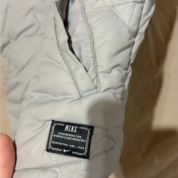 Vintage Nike vest - Image 4